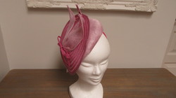 SERRE TETE DE CEREMONIE ROSE 13271