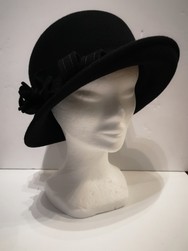 CLOCHE OLGA NOIRE