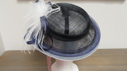 CHAPEAU MARINE/BLANC MONTE SUR SERRE TETE